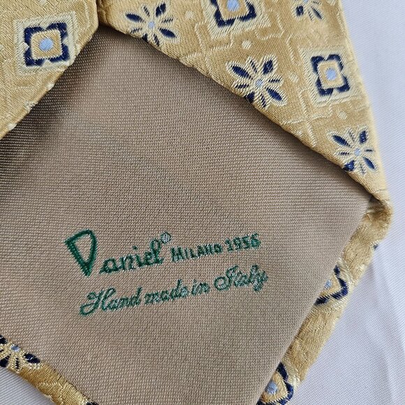 Lot Of 3 Designer Silk Ties - Nautica Robert Talbott & Vaniel Milano - Picture 7 of 11